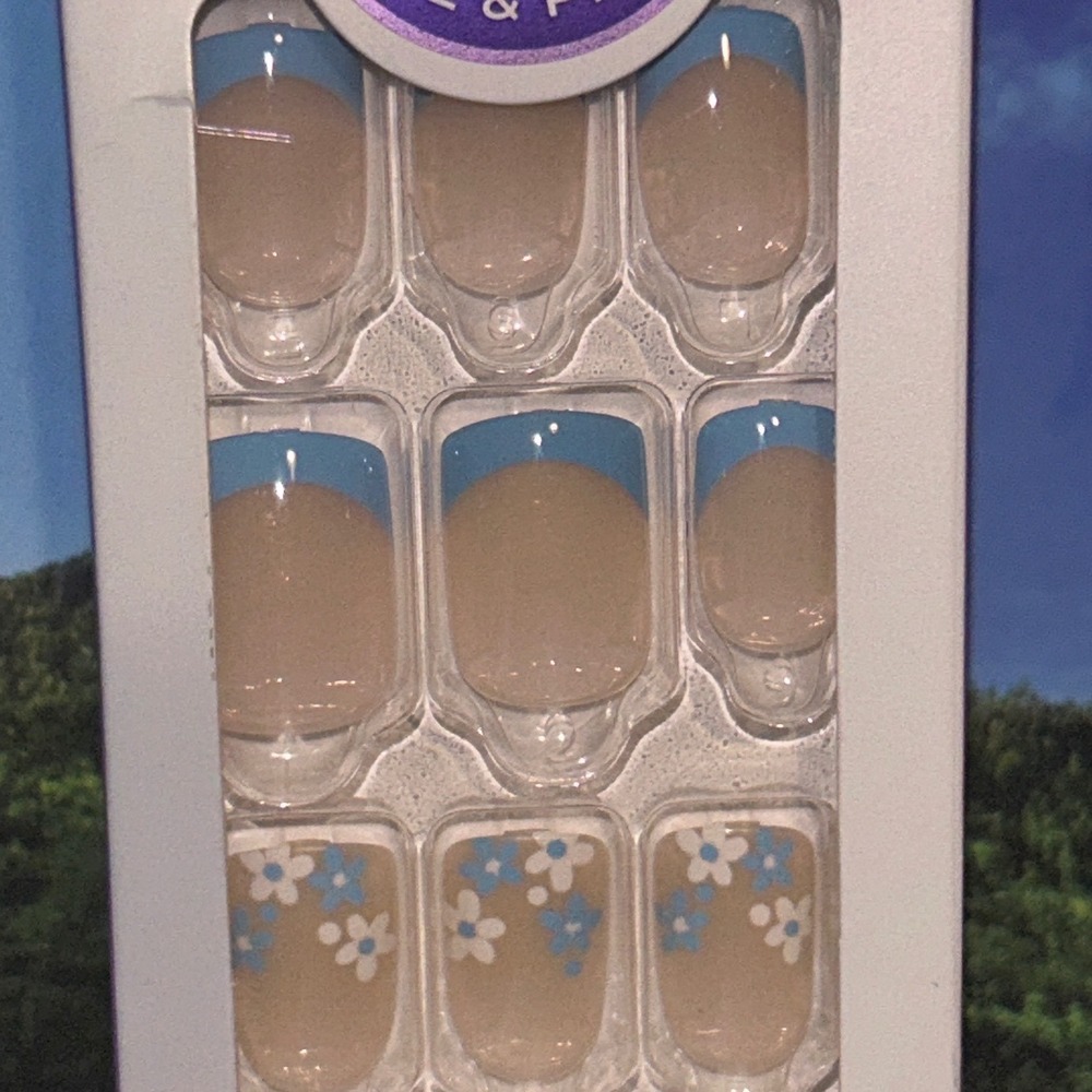 imPRESS Press-On Nails Snooze Short Blue French Tip Floral IFM01 30ct NEW